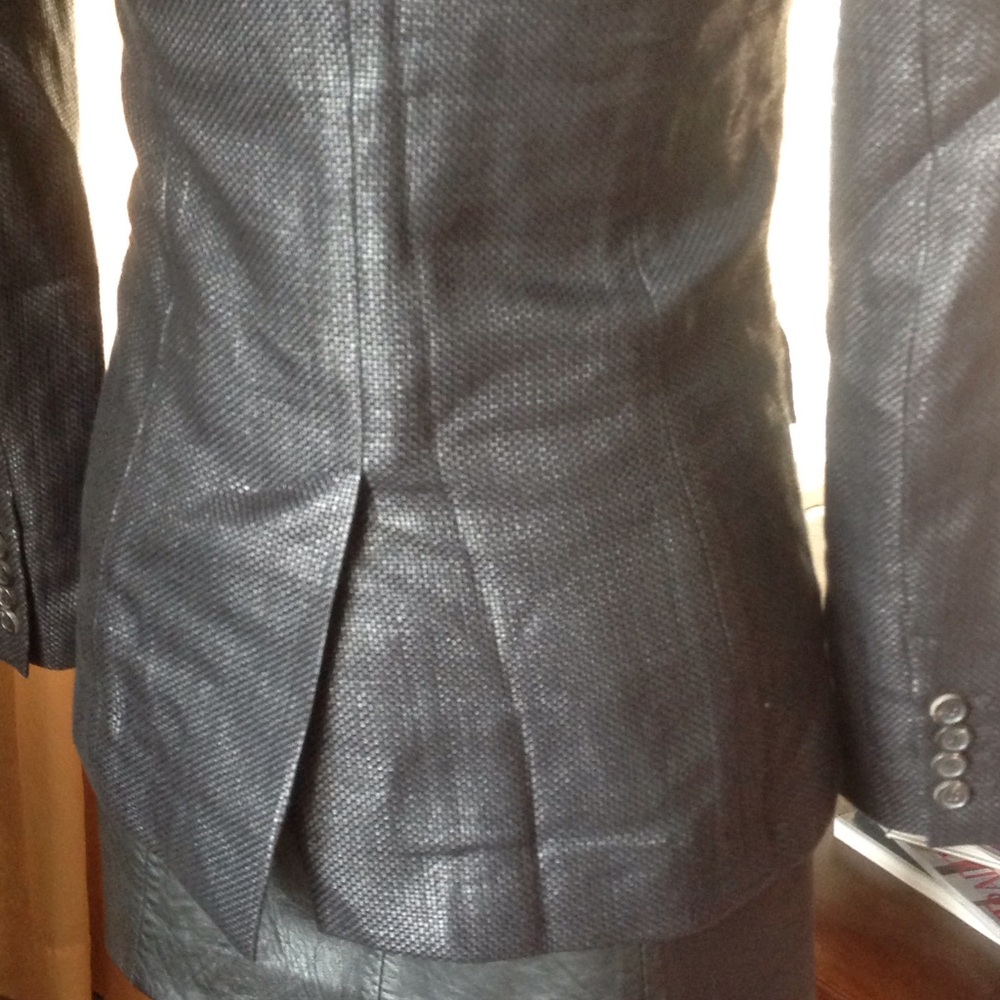 Juicy Couture Black Blazer - Picture 3 of 4